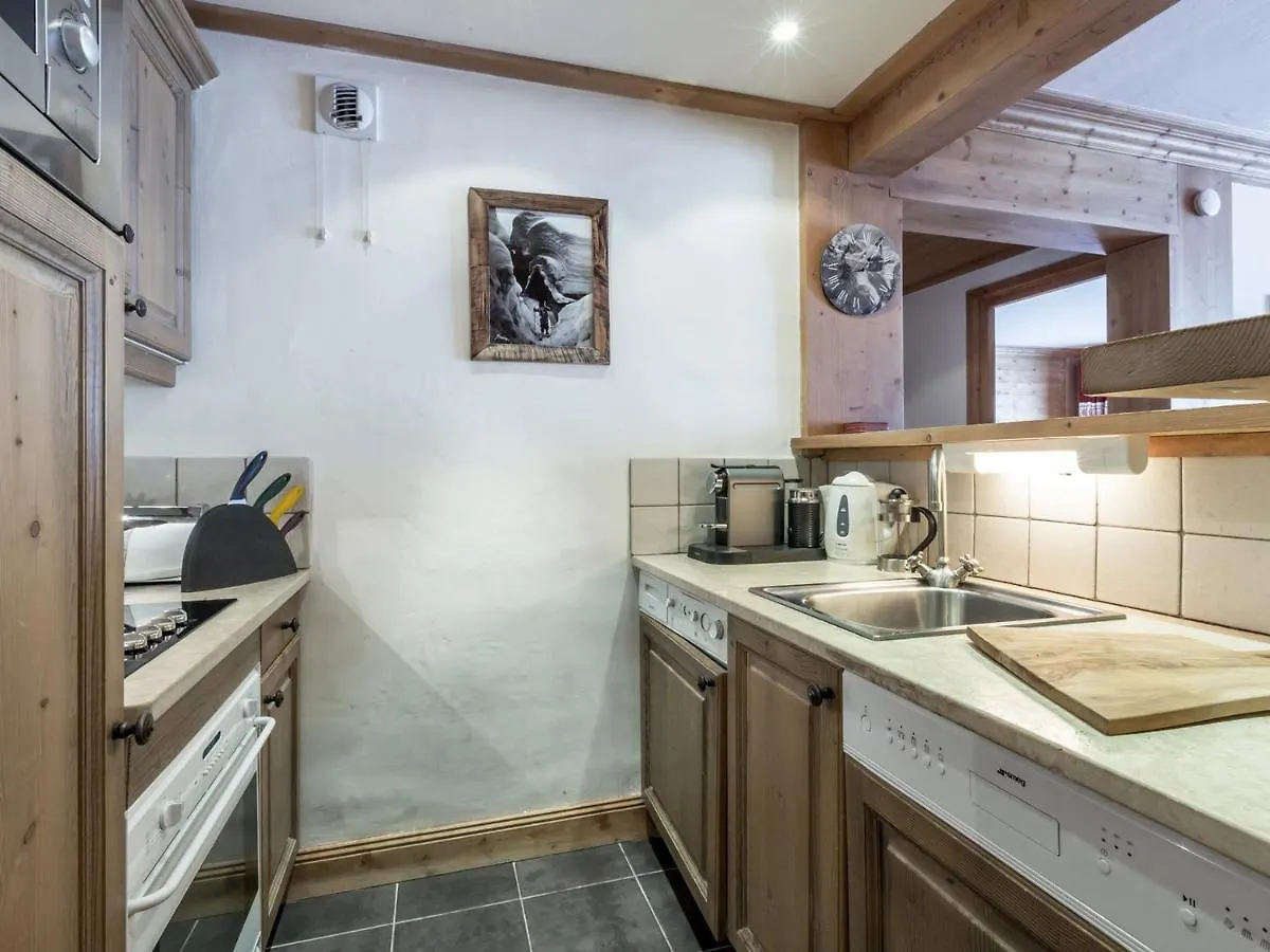 Apartment Appartement Elegant Avec Wifi, Terrasse Et Parking Couvert A Val-D'Isere, Proche Des Pistes - Fr-1-694-100
