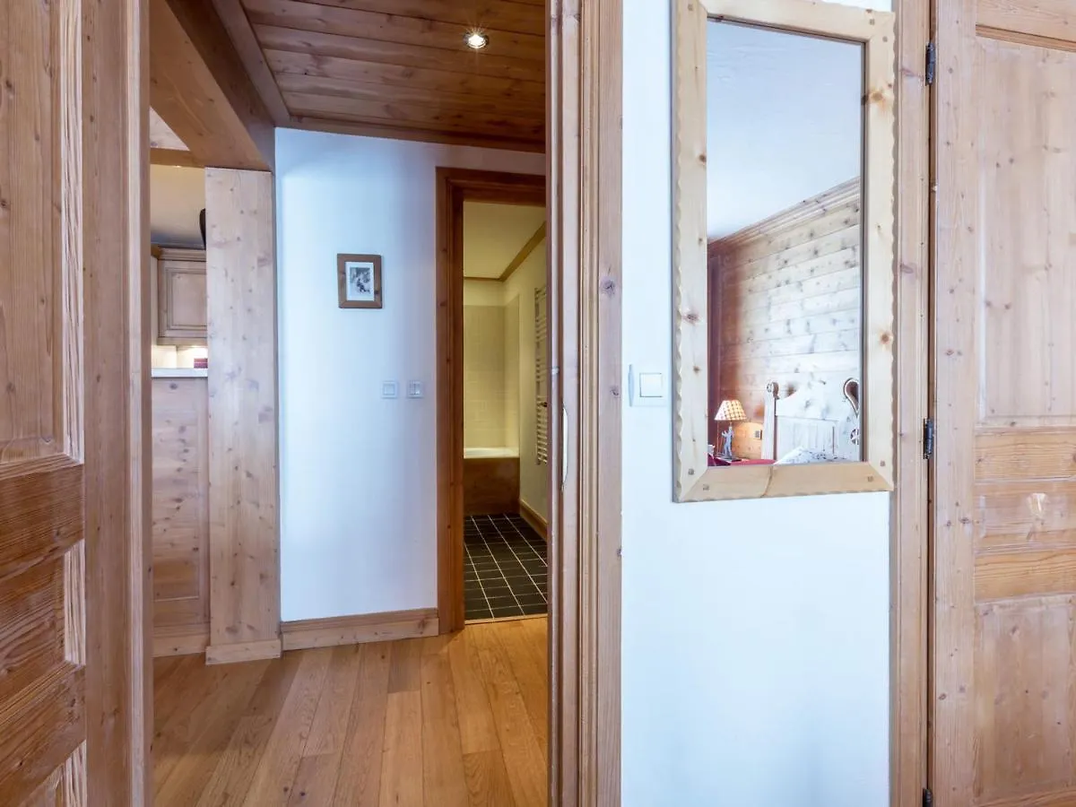 Apartment Appartement Elegant Avec Wifi, Terrasse Et Parking Couvert A Val-D'Isere, Proche Des Pistes - Fr-1-694-100